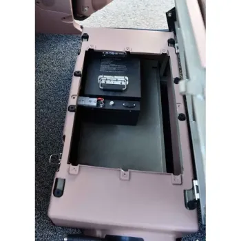 Mopedauto Dora Li, 45 kmh, bis zu 140 km Reichweite, Lithium-Akku